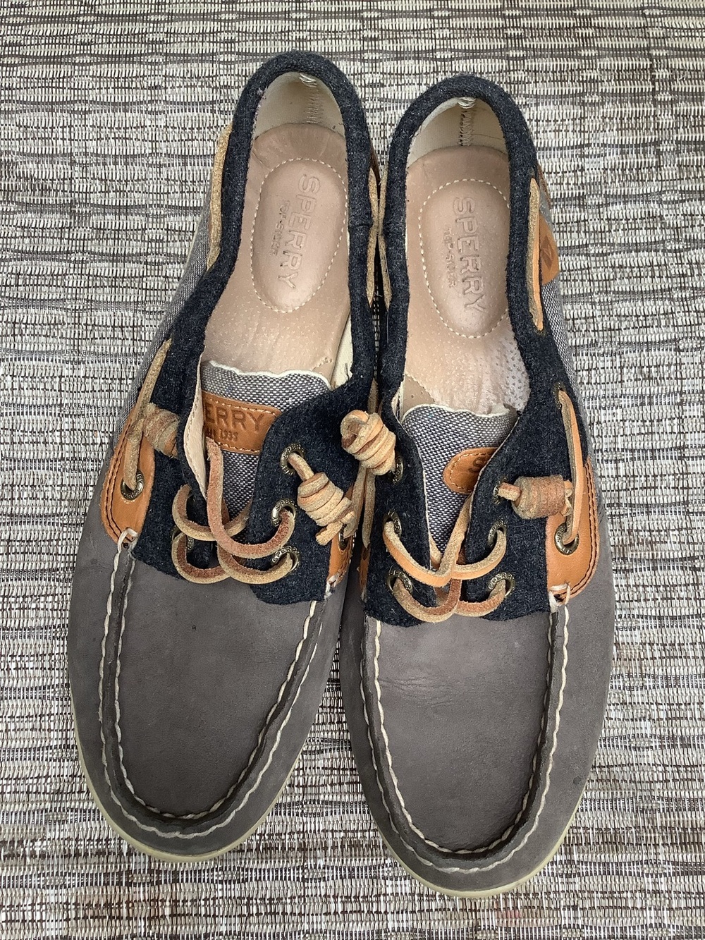 Sperry Loafers Women’s Gray Navy Boat Shoes 7.5